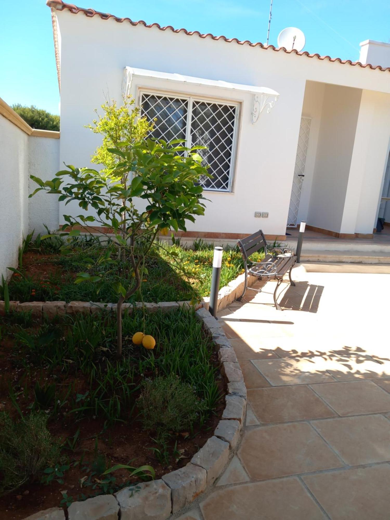 Alessandro House ปอร์โตเชซาเรโอ ภายนอก รูปภาพ